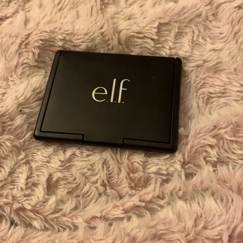 Brand new elf, eyeshadow/blush